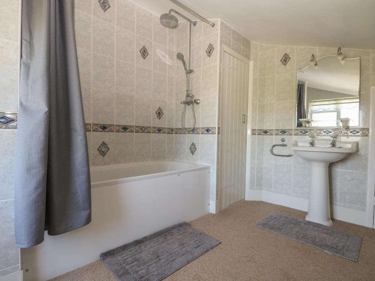 1 Paythorne Farm Cottages Henfield Dış mekan fotoğraf